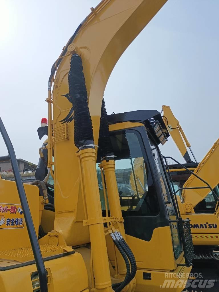 Komatsu PC130 Escavatori cingolati