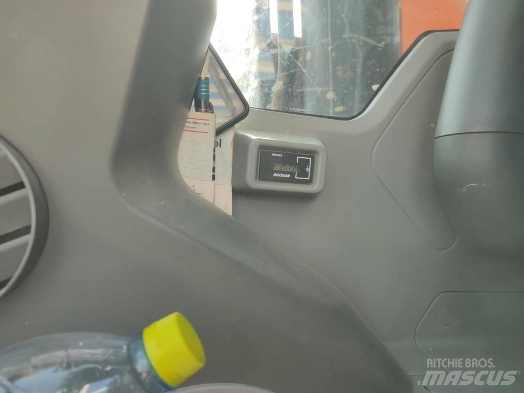 Doosan DX 235 LCR-5 Escavatori cingolati