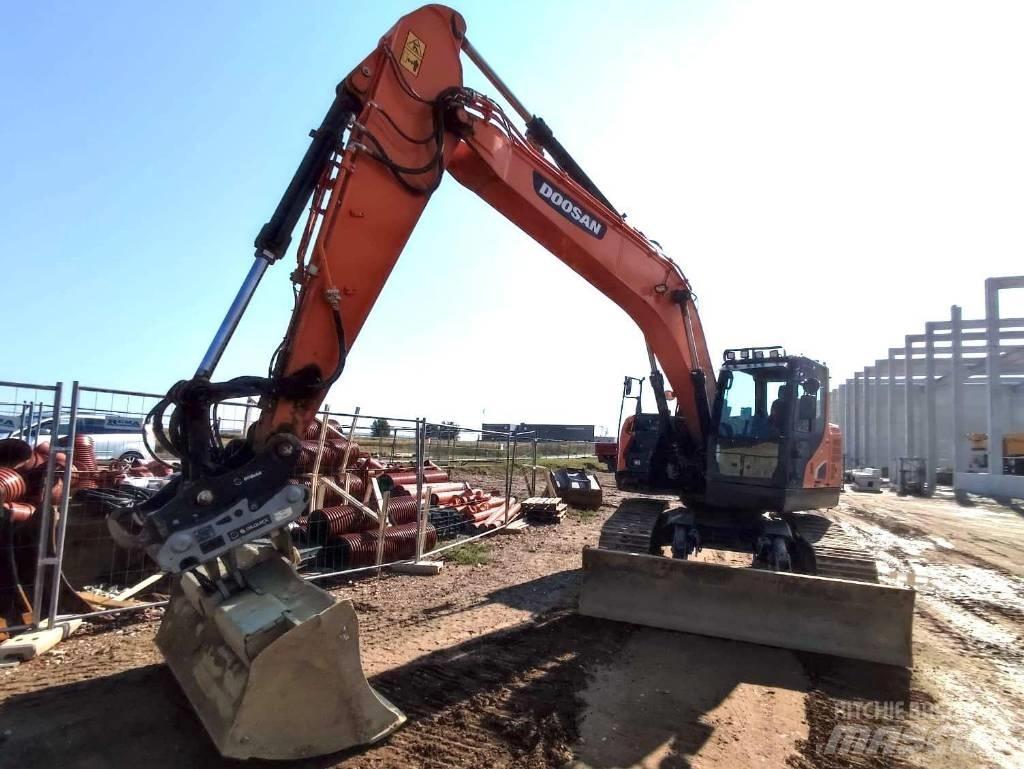 Doosan DX 235 LCR-5 Escavatori cingolati