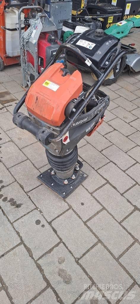 Husqvarna LT 6005 Vibrocostipatore verticale