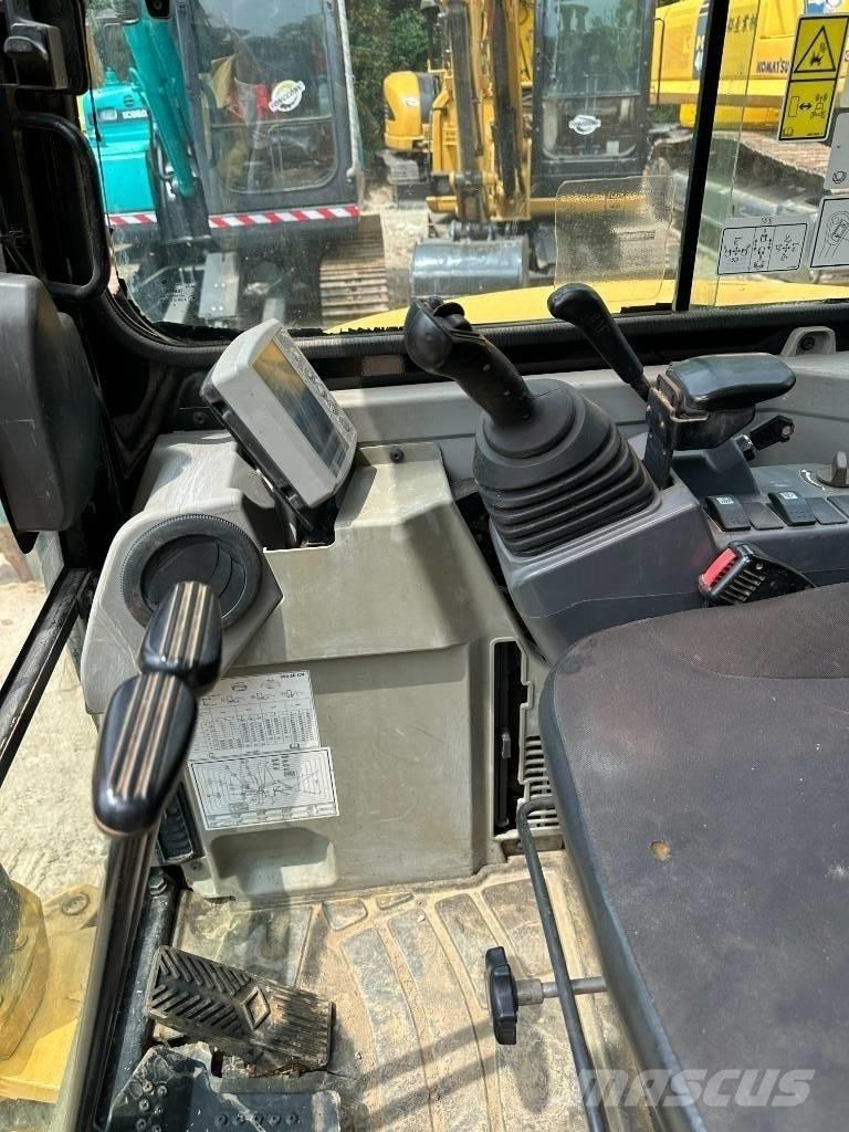 CAT 303.5E2 Miniescavatori