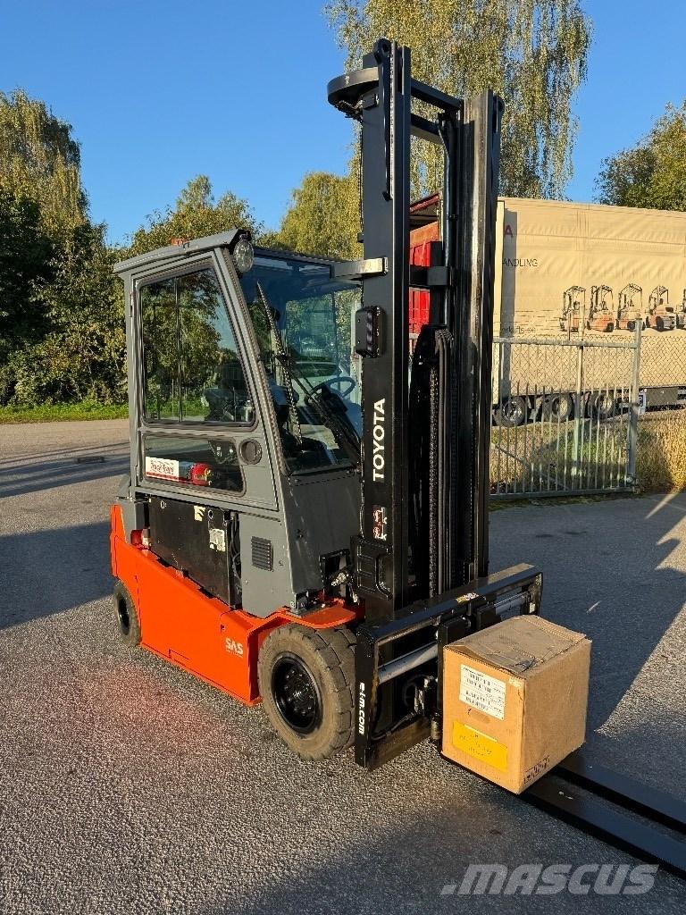 Toyota 8FBMT35 Carrelli elevatori elettrici