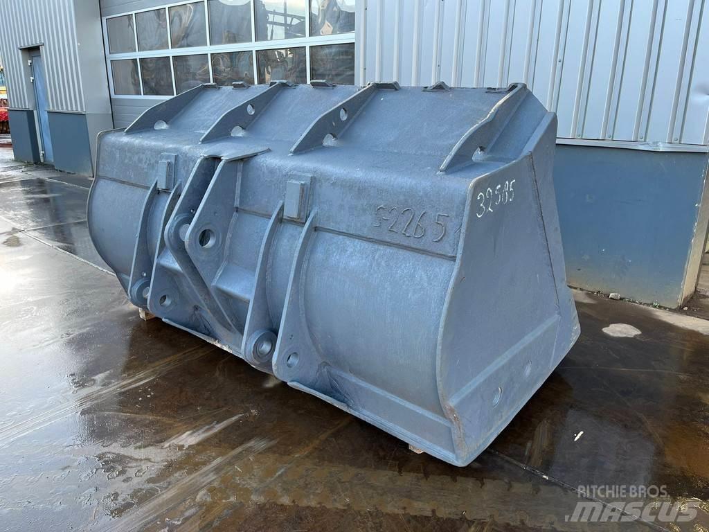 CAT Bucket 950 Benne