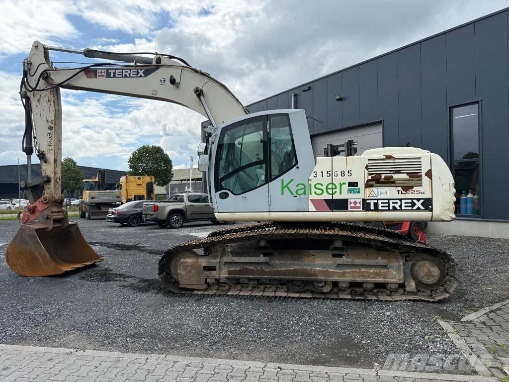 Terex TC225LC Escavatori cingolati