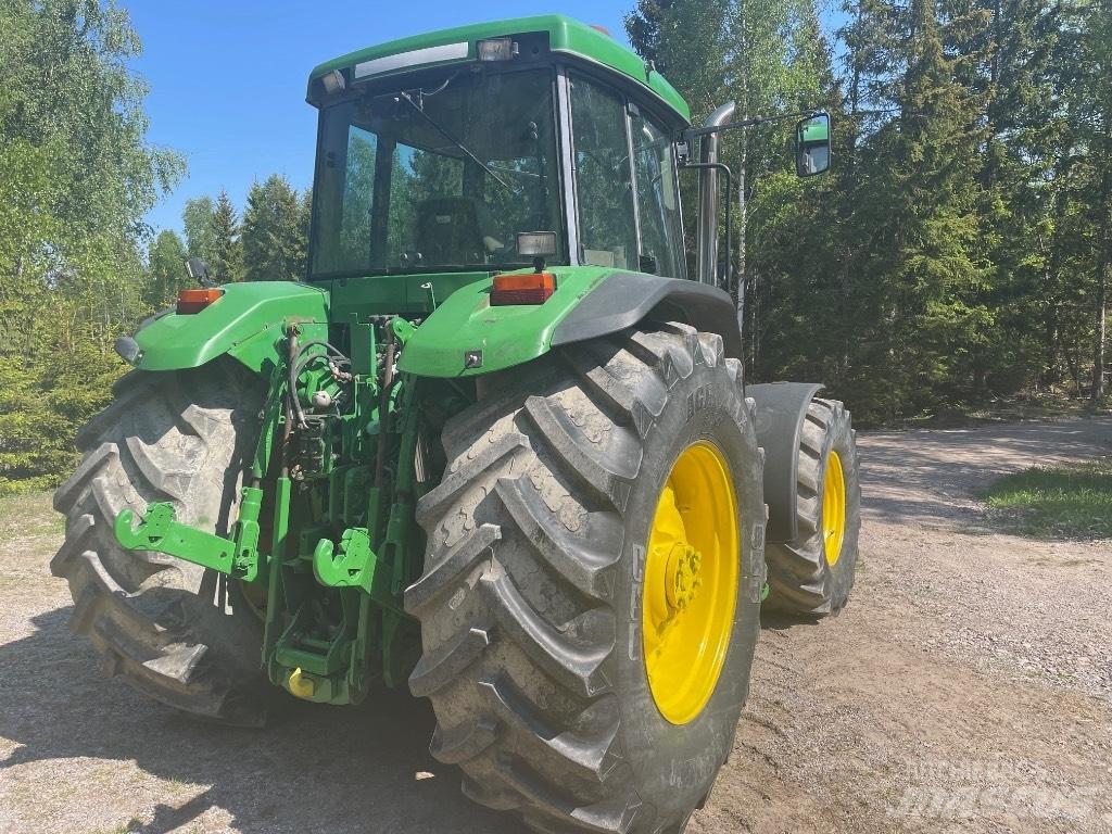 John Deere 7710 Trattori