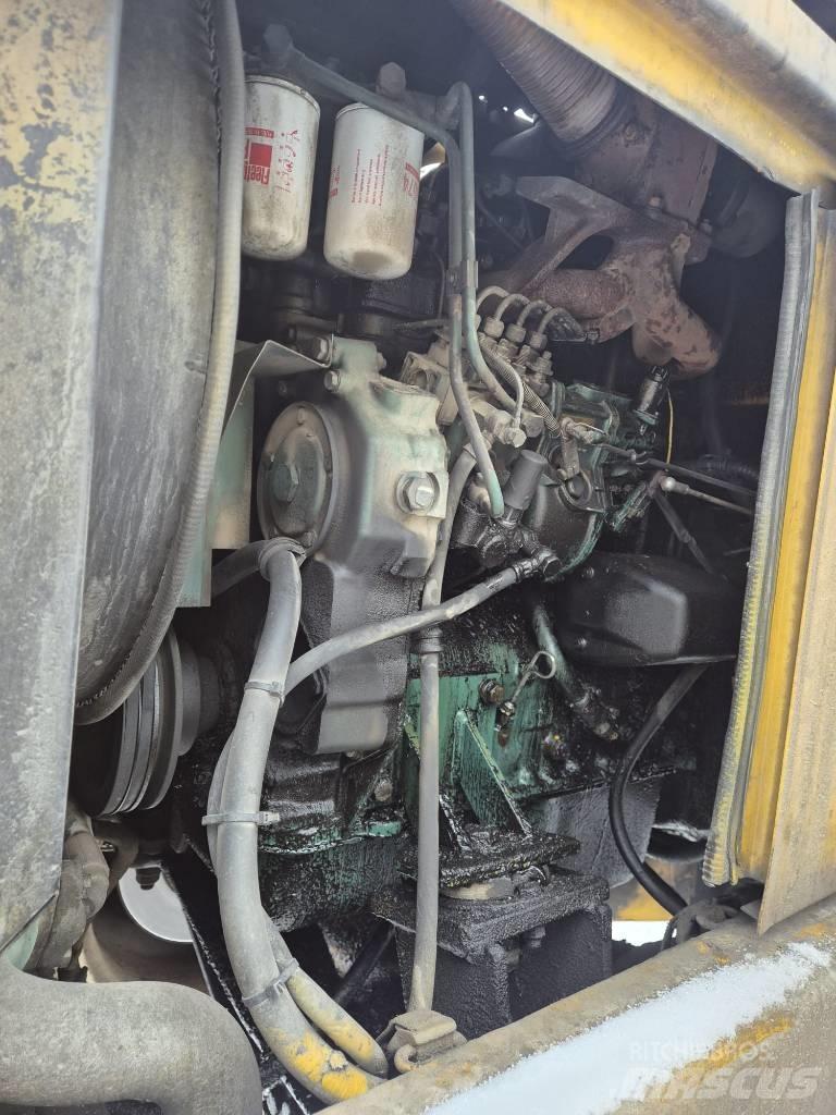 Volvo L 70 Pale gommate