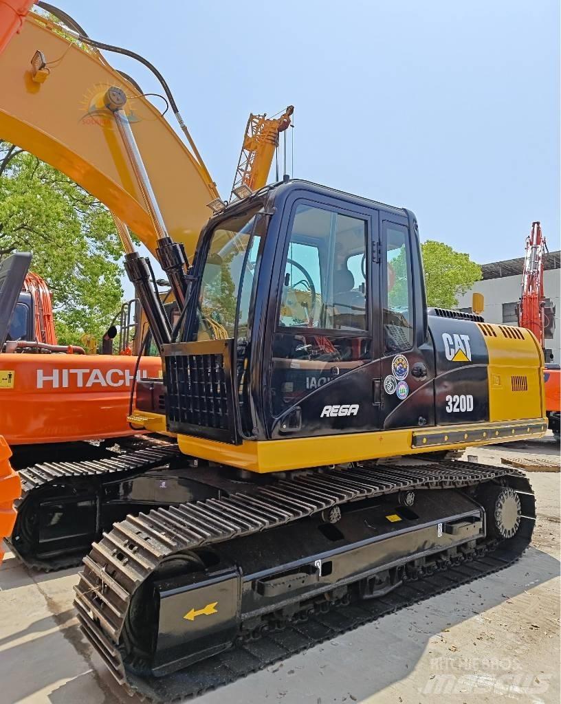 CAT 320 D Escavatori cingolati