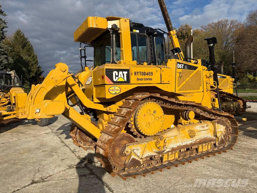 CAT D 6 T XLVP Dozer cingolati
