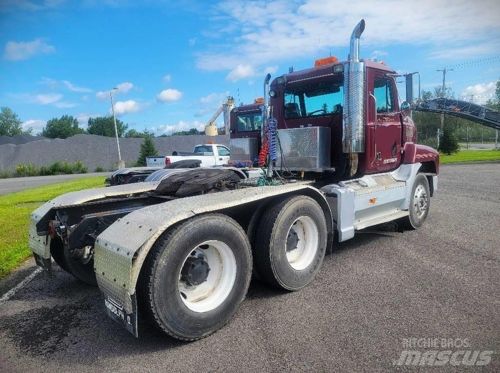 Mack CH 613 Motrici e Trattori Stradali