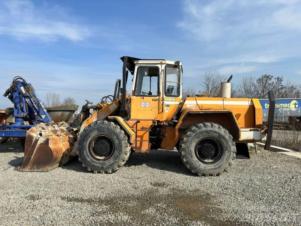 Liebherr L 521 Pale gommate