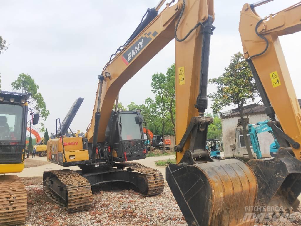 Sany SY215-9 Escavatori cingolati