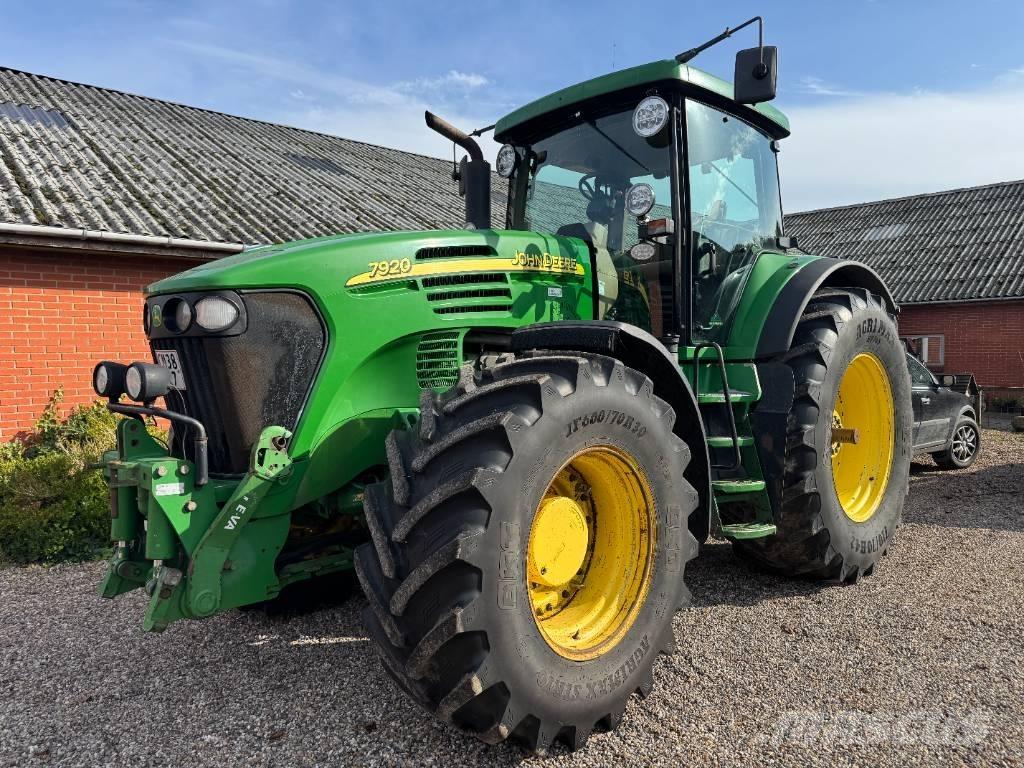 John Deere 7920 Trattori
