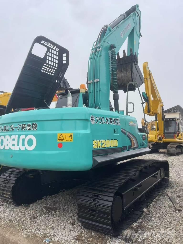 Kobelco SK 200 Escavatori cingolati