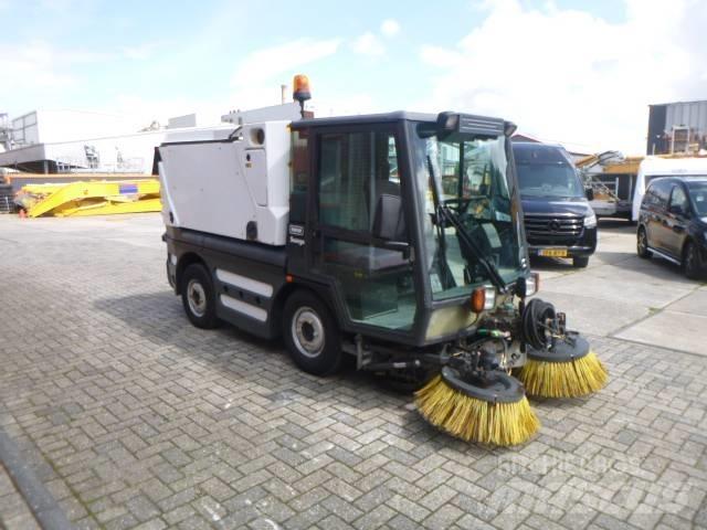 Schmidt Swingo 250 Autocarro spazzatrice