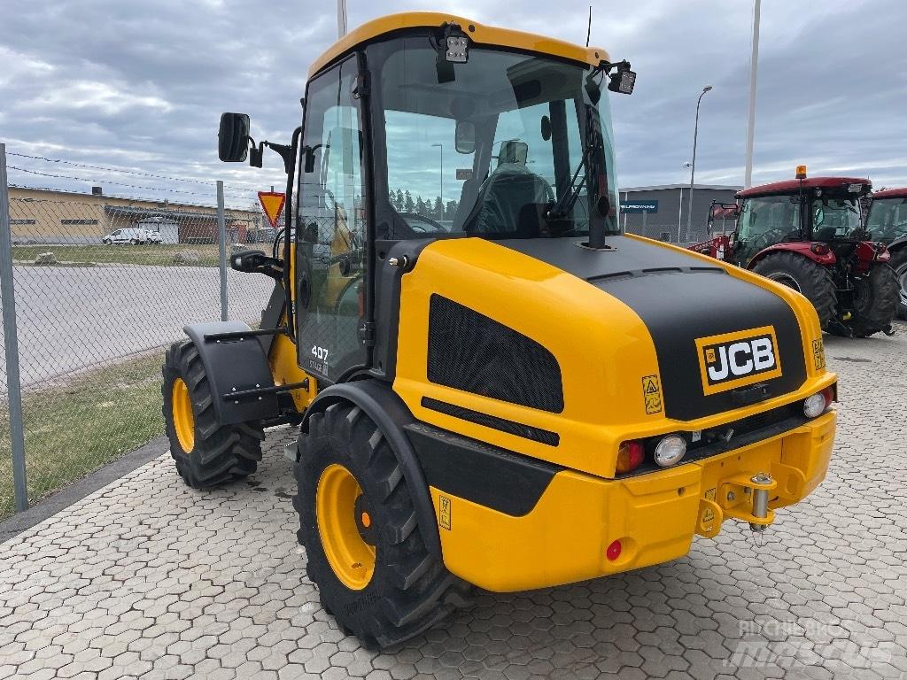 JCB 407 Pale gommate
