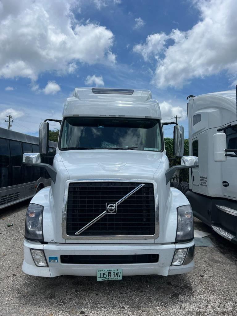 Volvo VNL 780 Motrici e Trattori Stradali
