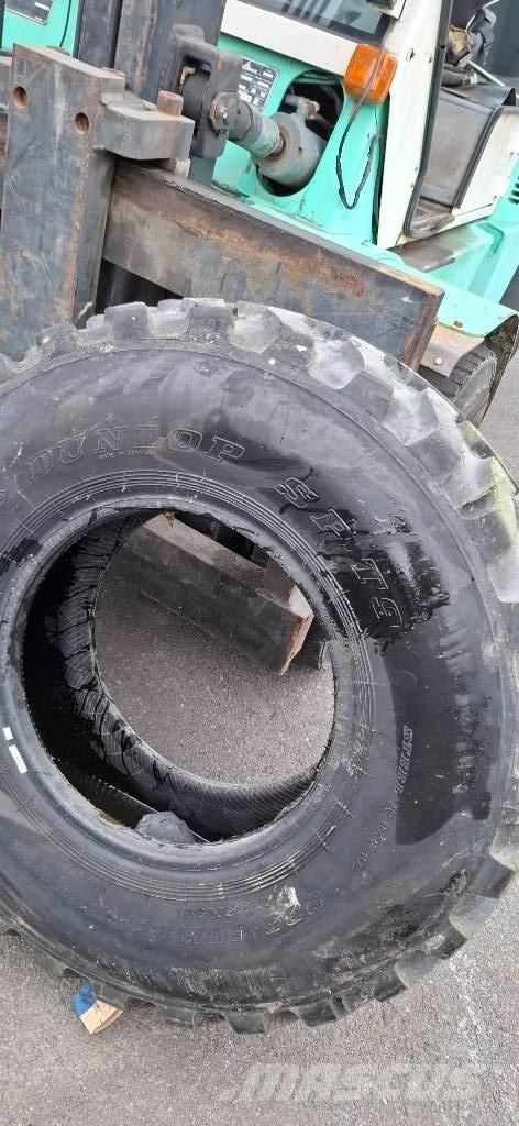 Dunlop 335/80R18 Pneumatici, ruote e cerchioni