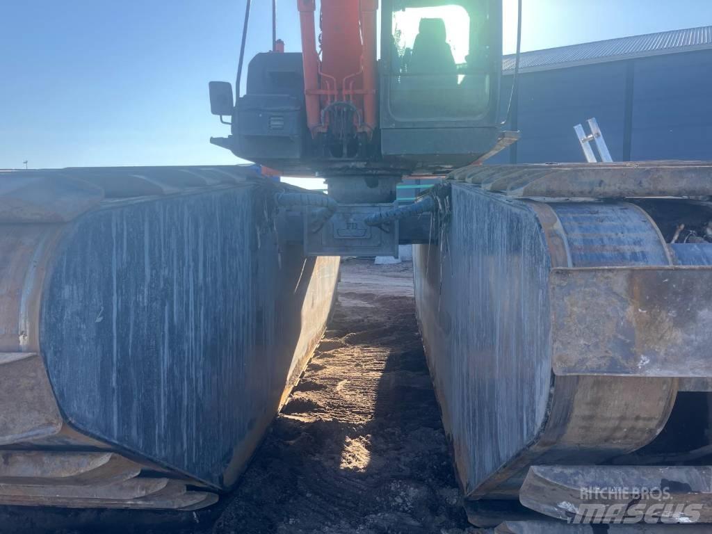 Hitachi ZX 130LCN Escavatori anfibi