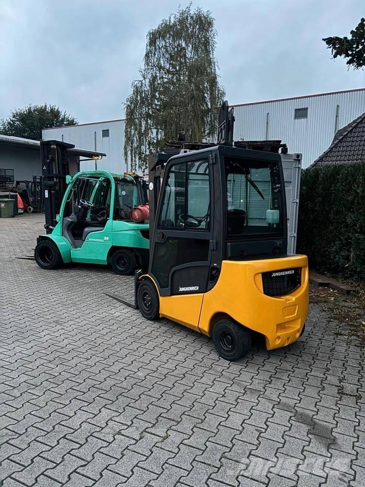 Jungheinrich DFG 320 Carrelli elevatori diesel