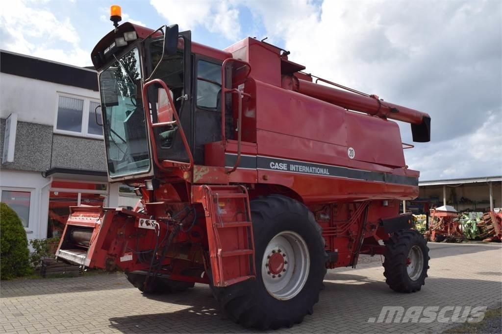 Case IH 1680 Axial Mietitrebbiatrici