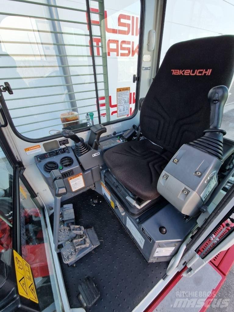 Takeuchi TB 153 FR Miniescavatori