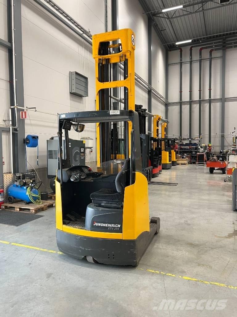 Jungheinrich ETV 214 Carrello retrattile