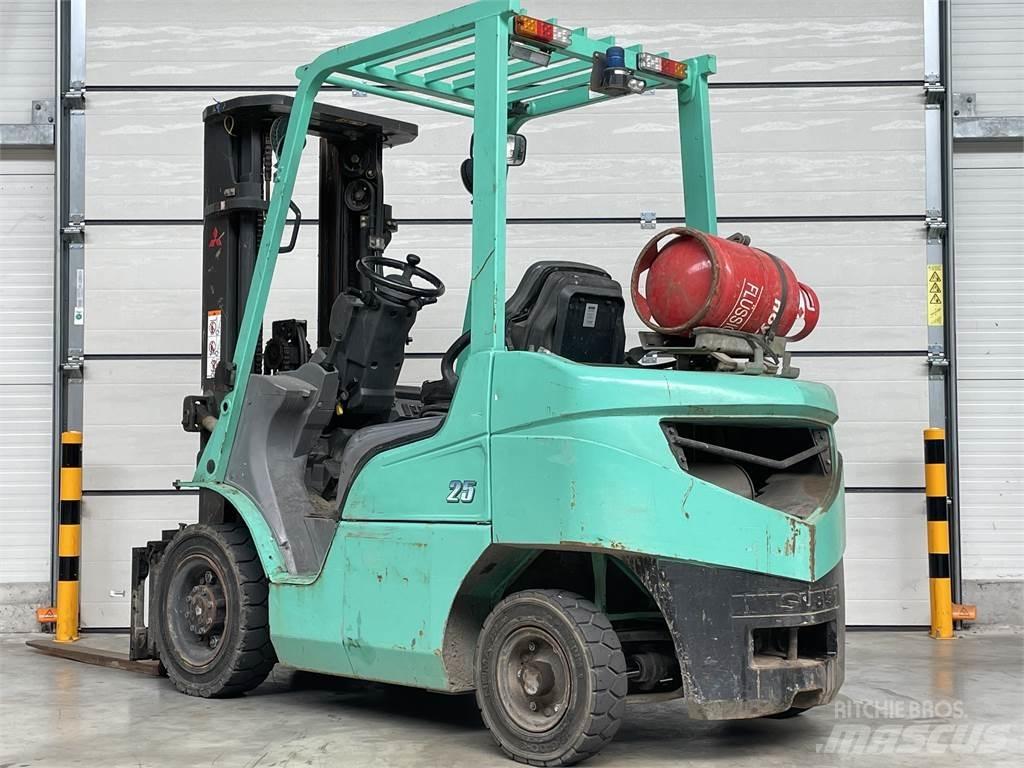Mitsubishi FG25T Carrelli elevatori GPL