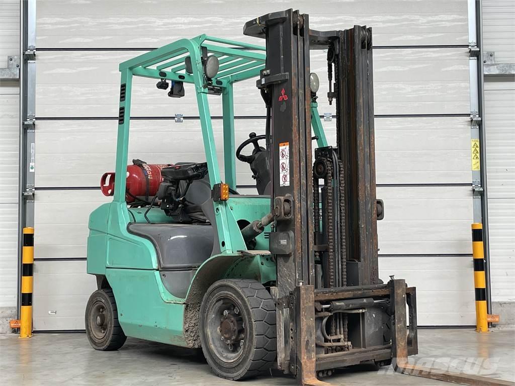 Mitsubishi FG25T Carrelli elevatori GPL