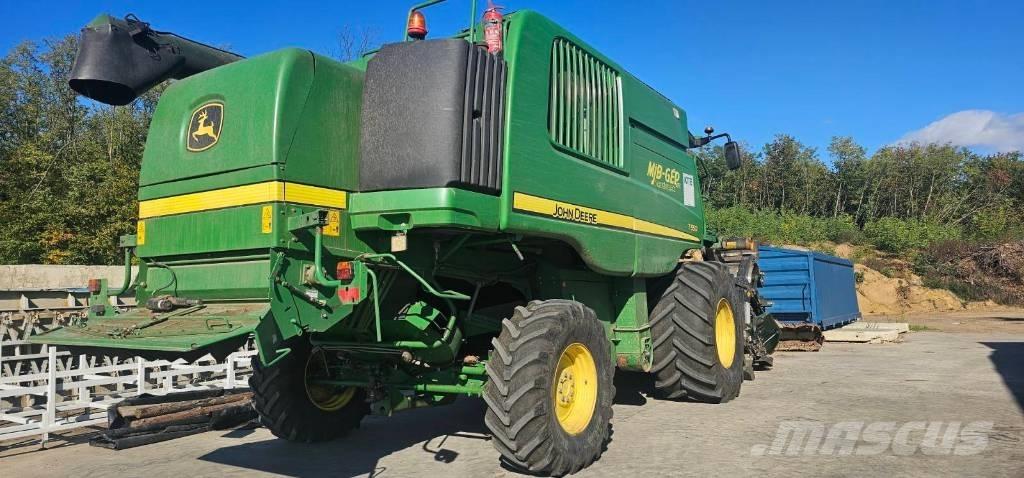John Deere T 550 Mietitrebbiatrici
