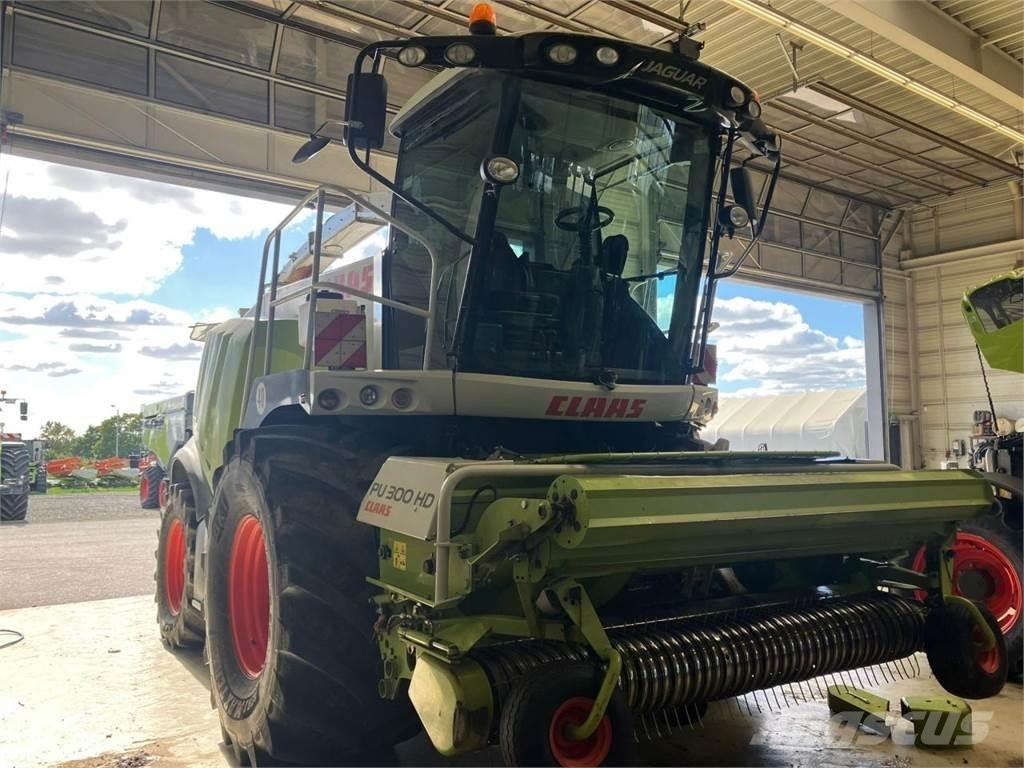 CLAAS Jaguar 960 Trince semoventi
