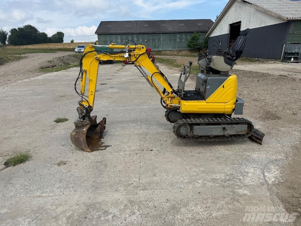 New Holland E 09 SR Miniescavatori