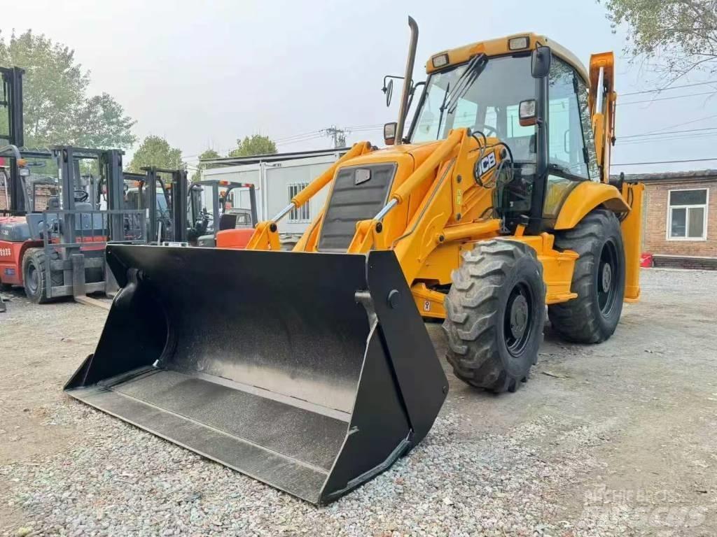 JCB 3 CX Terne