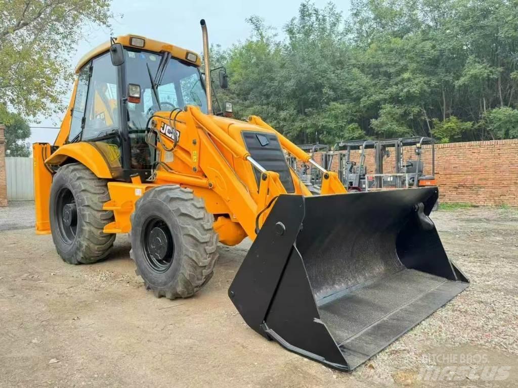 JCB 3 CX Terne