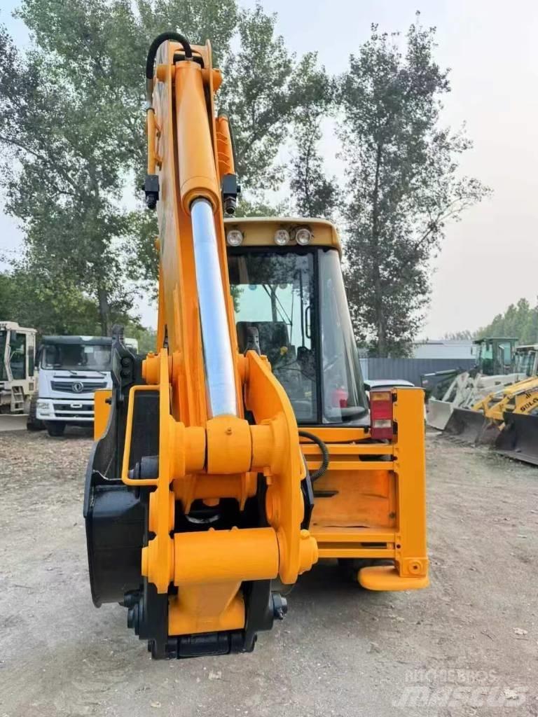 JCB 3 CX Terne