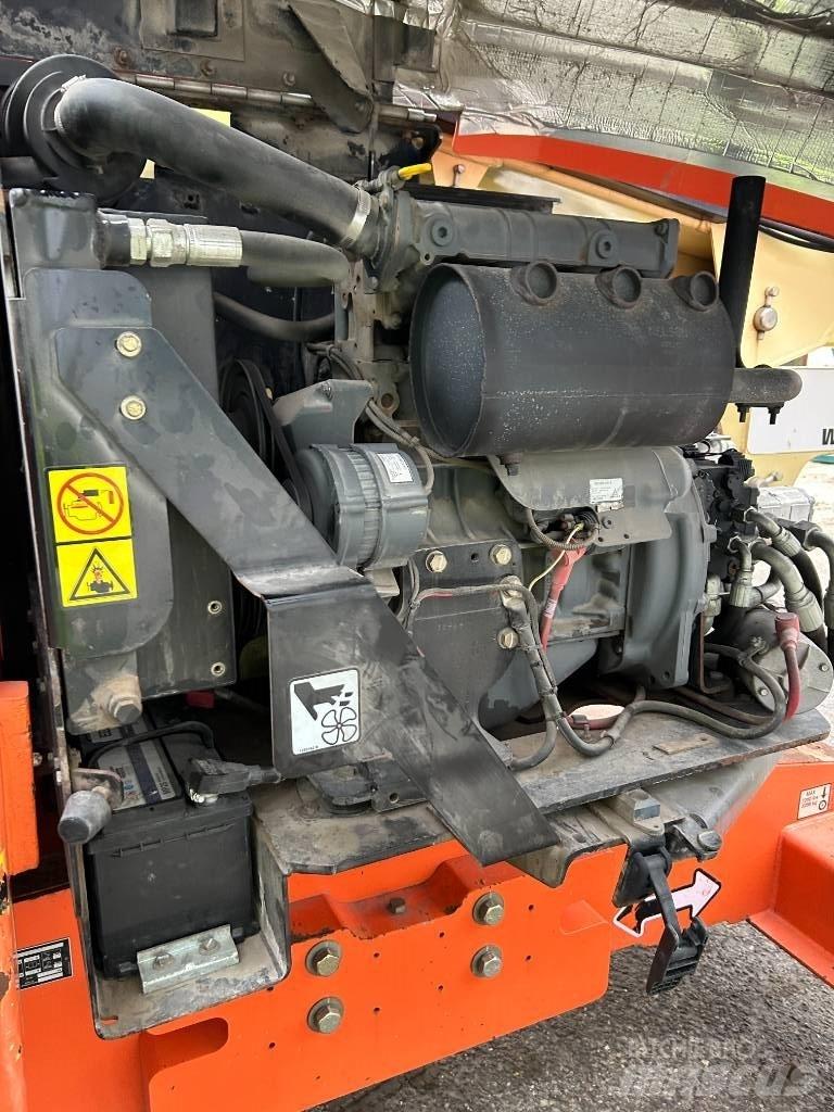 JLG 450 AJ Piattaforme a braccio articolato