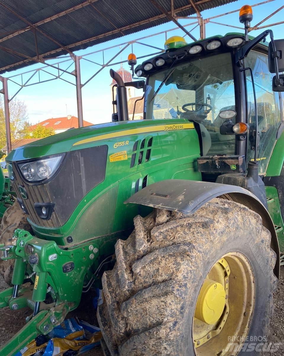 John Deere 6155R Trattori