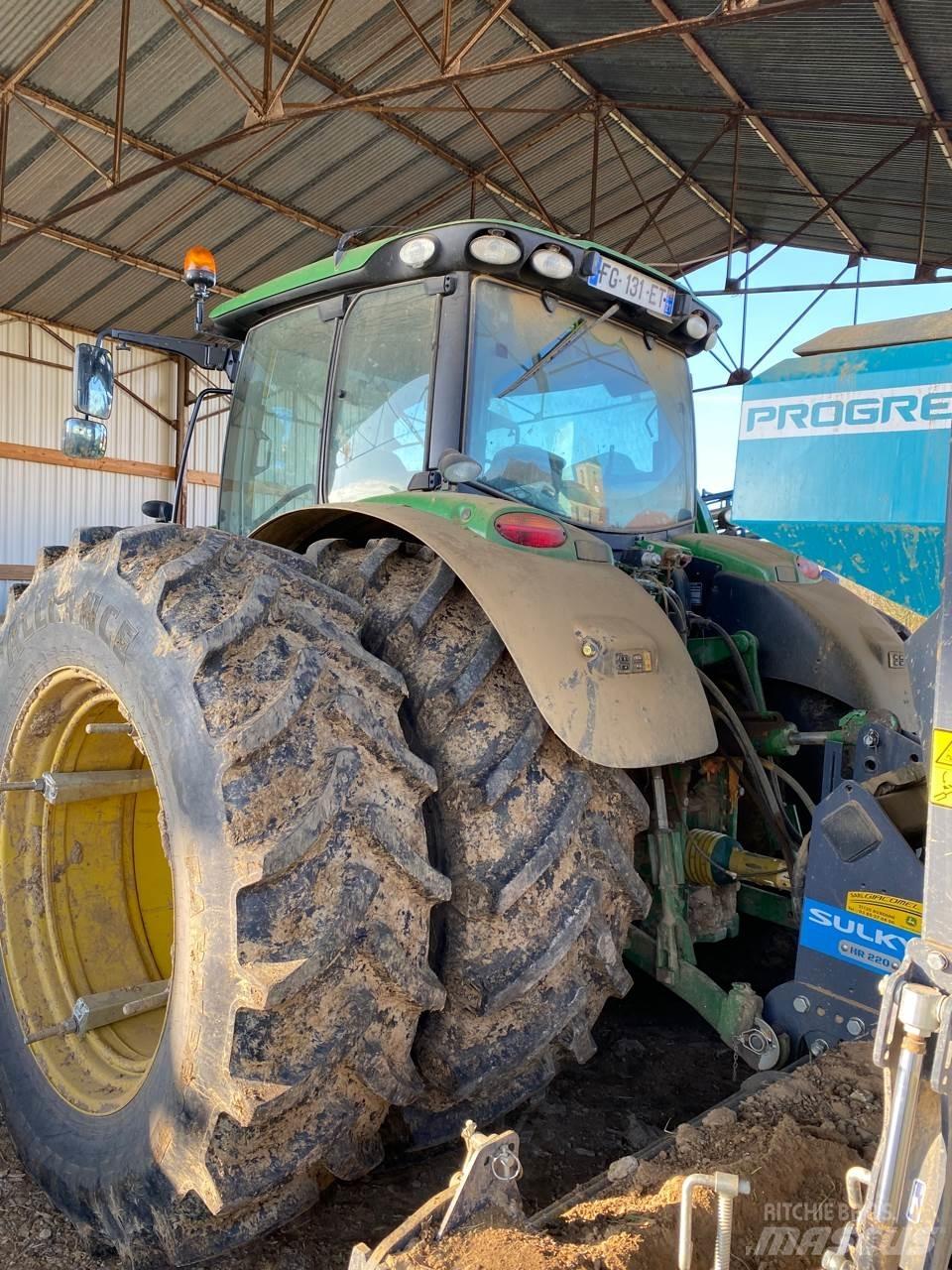 John Deere 6155R Trattori