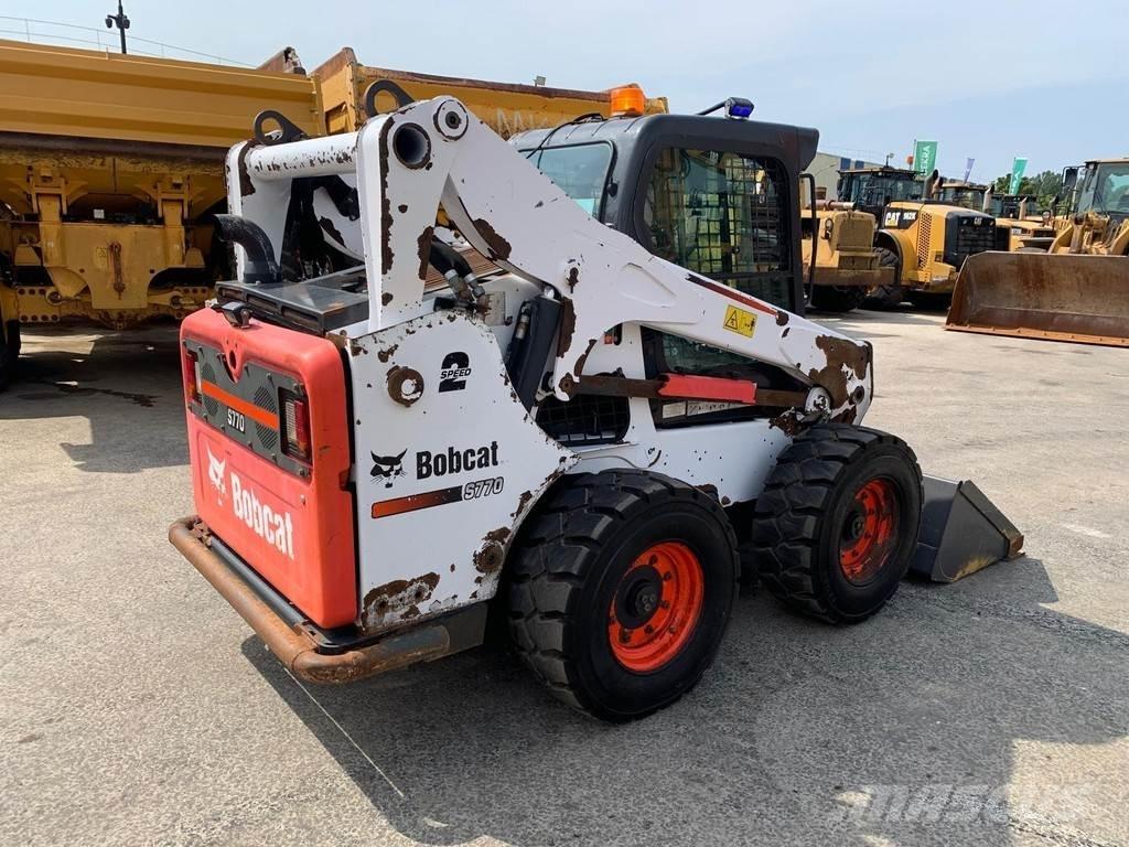 Bobcat S770 NVT Pale gommate