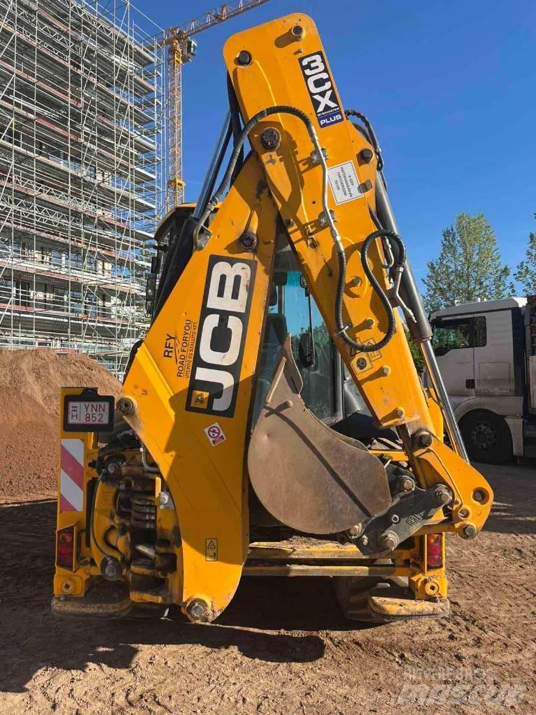JCB 3 CX Escavatori medi 7t - 12t