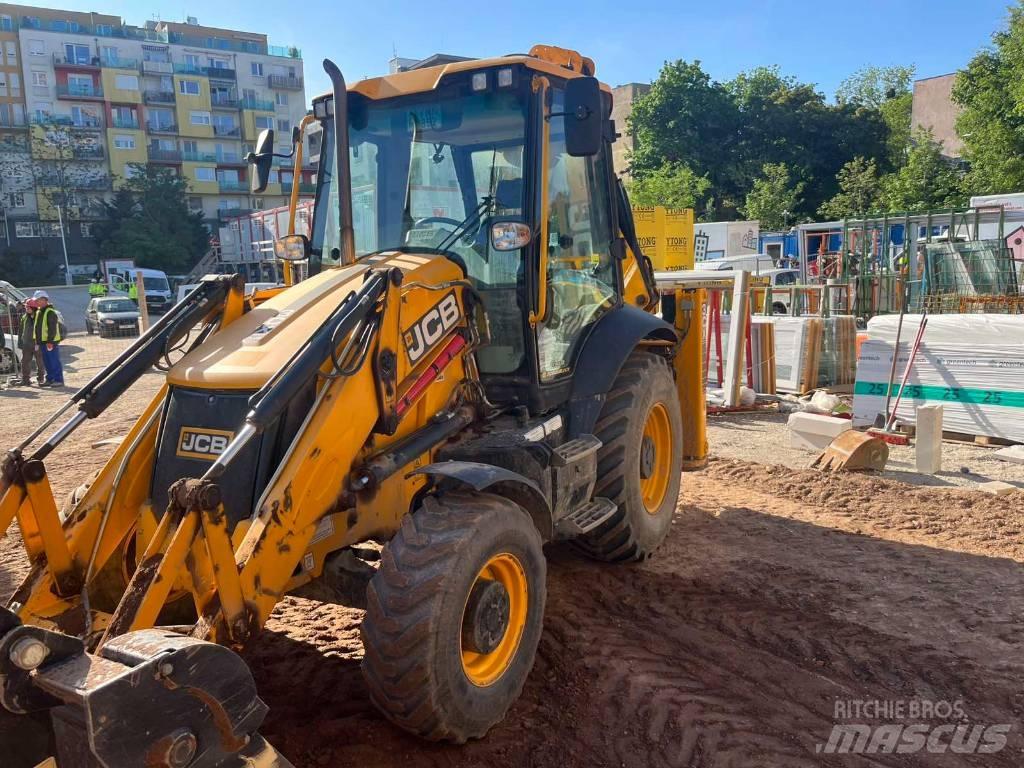 JCB 3 CX Escavatori medi 7t - 12t