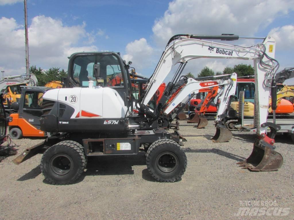 Bobcat E 57 W Escavatori gommati