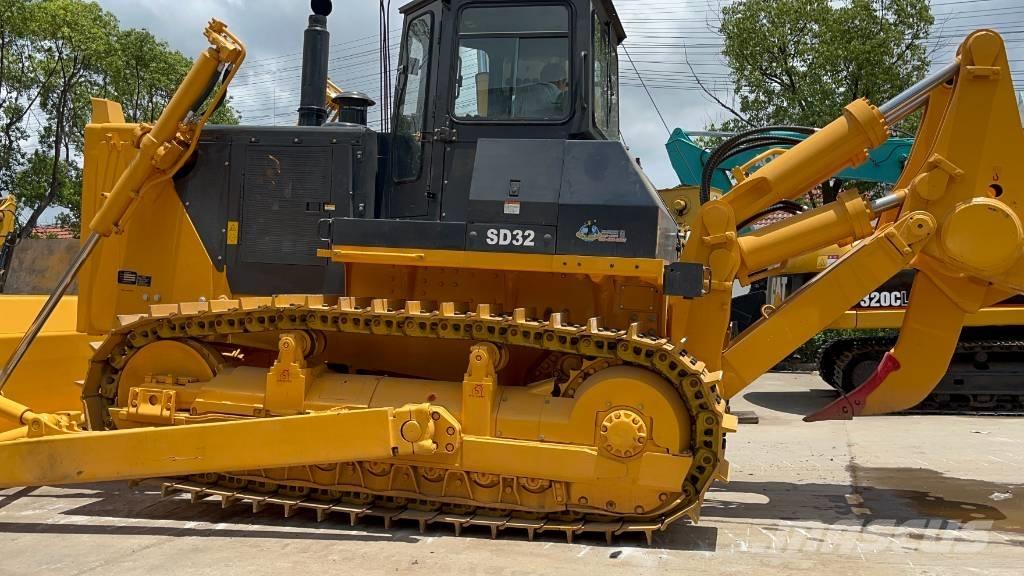 Shantui SD 32 Dozer cingolati