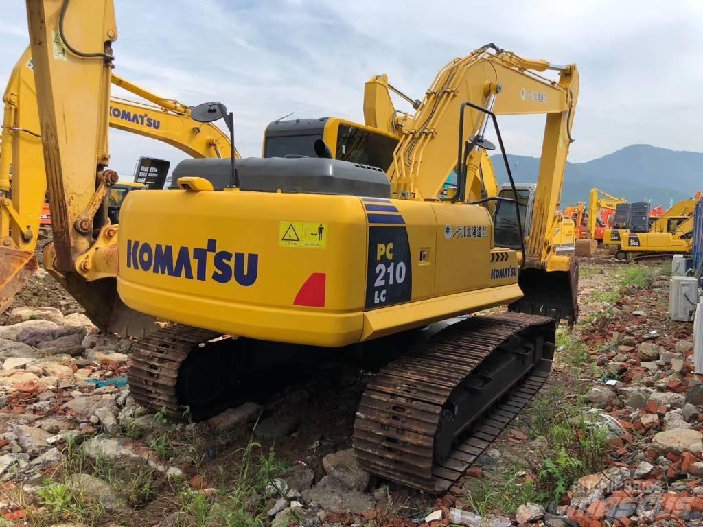 Komatsu 210LC-8 Escavatori cingolati