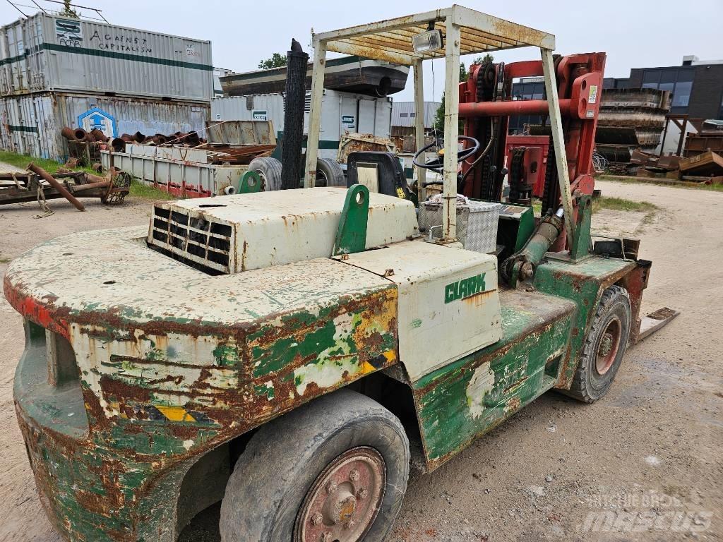 Clark DPH 70 Carrelli elevatori diesel