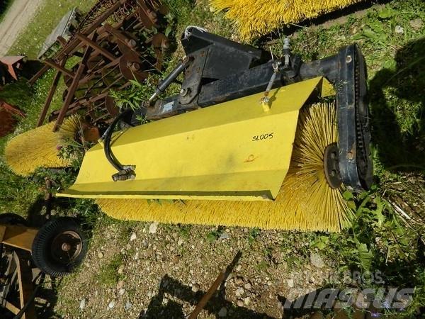 Stensballe 140 Spazzatrici