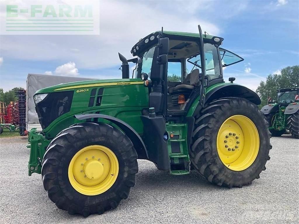 John Deere 6250r Trattori