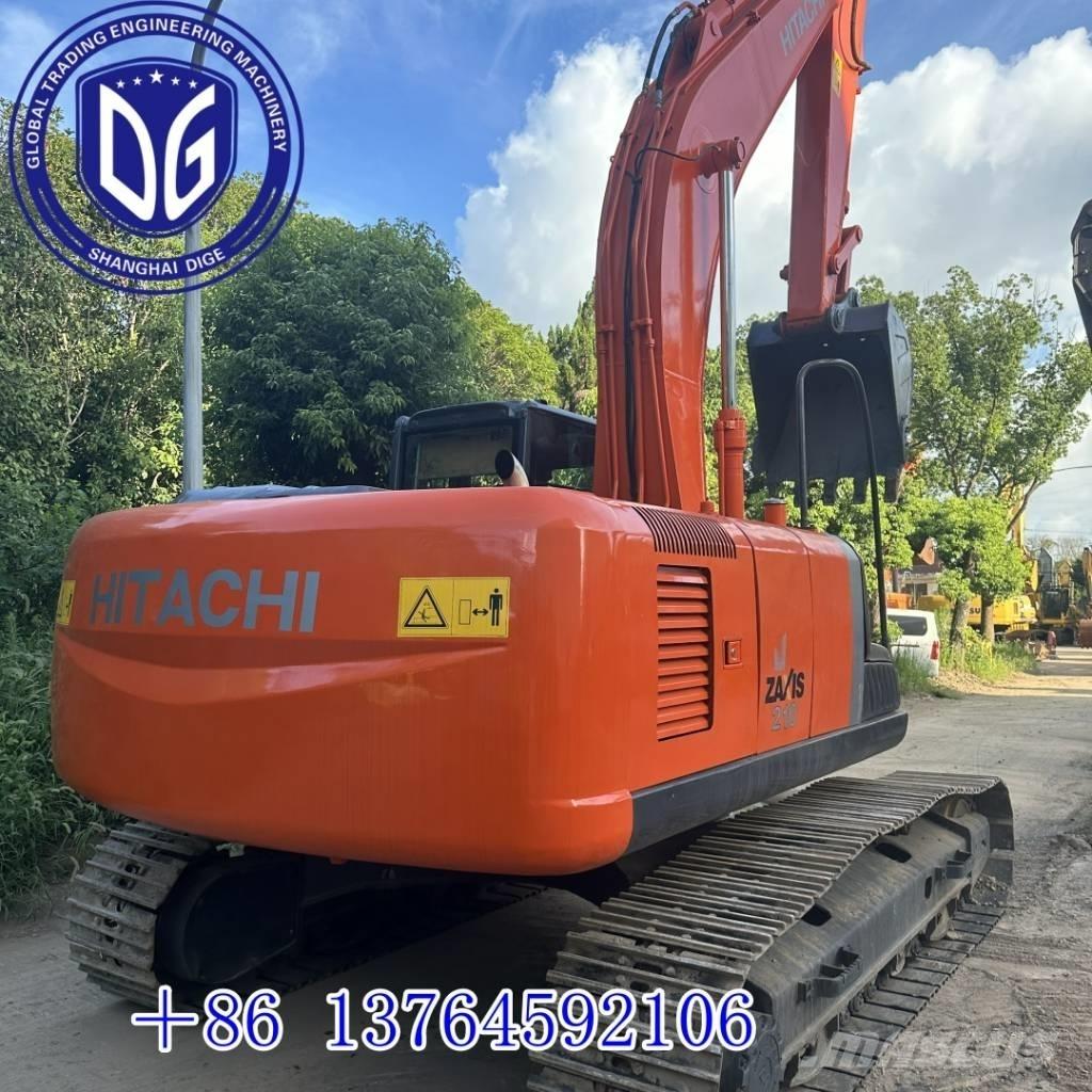 Hitachi 210LC Escavatori cingolati