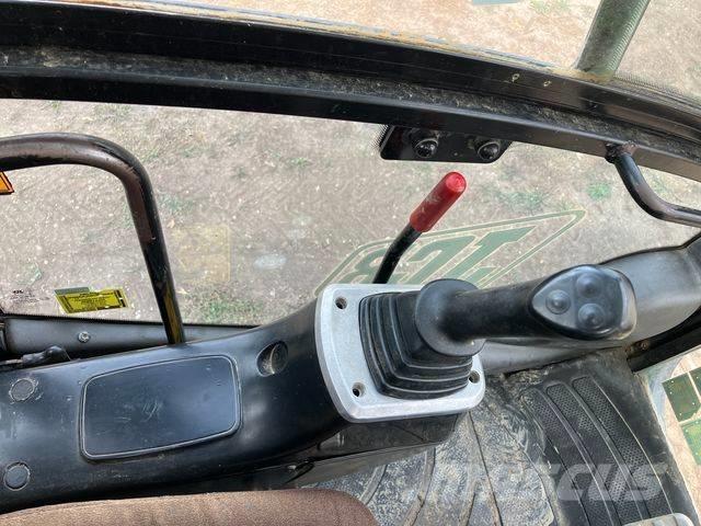 JCB JS 210 LC Escavatori cingolati