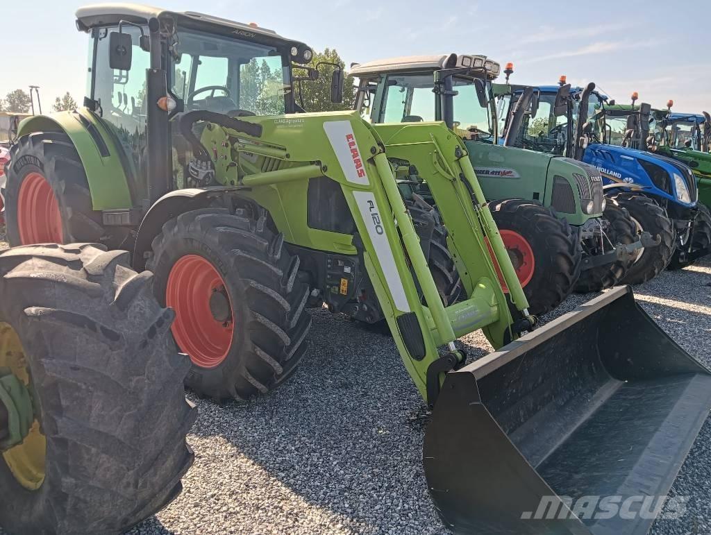 CLAAS Arion 460 Trattori