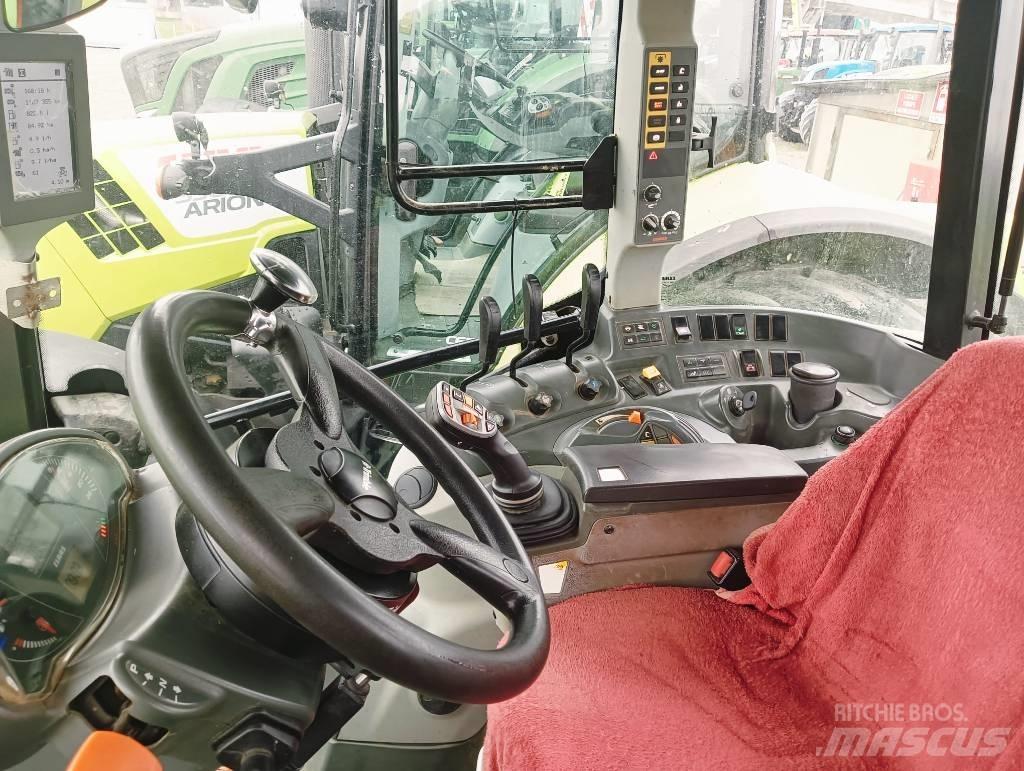 CLAAS Arion 460 Trattori